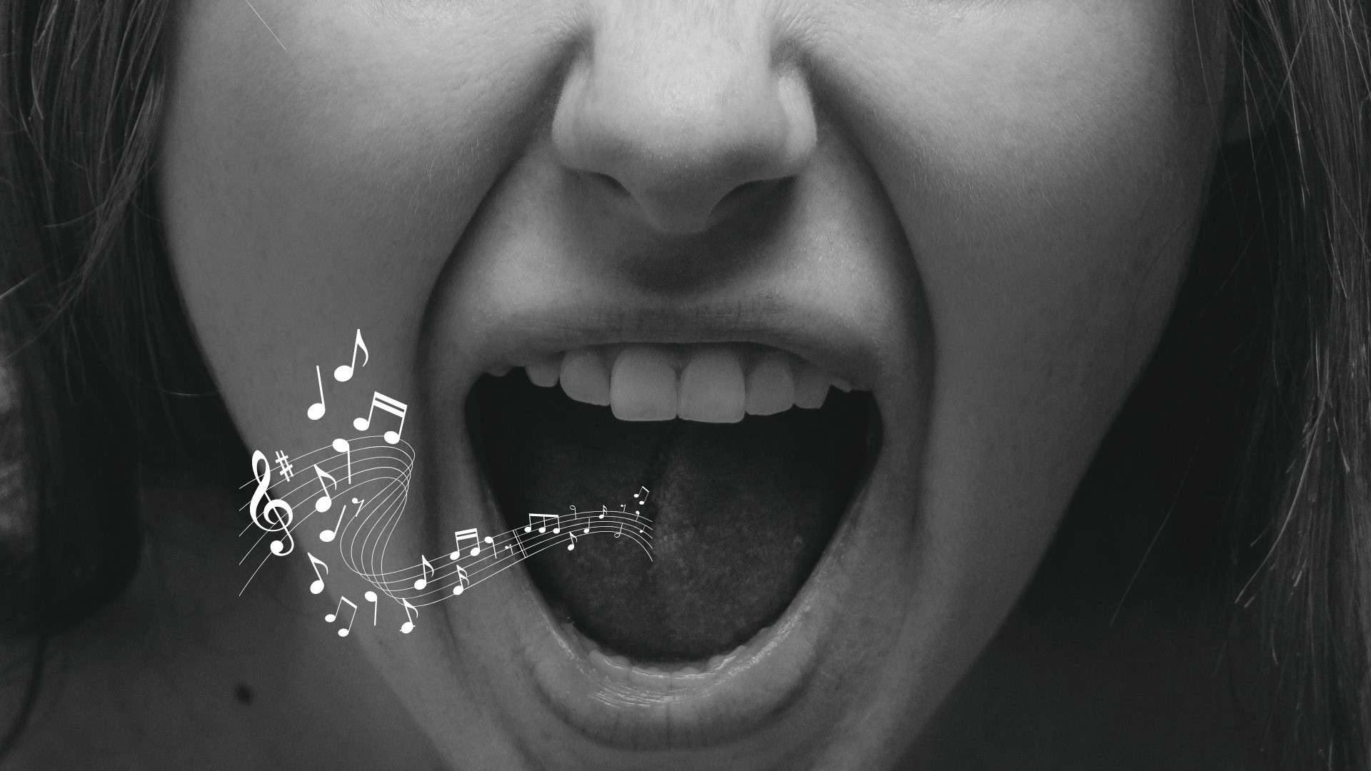 Gros plan sur la bouche d'une femme qui crie avec en superposition le titre comment la voix émet-elle des sons